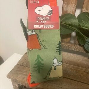Peanuts Green Crew Socks NEW